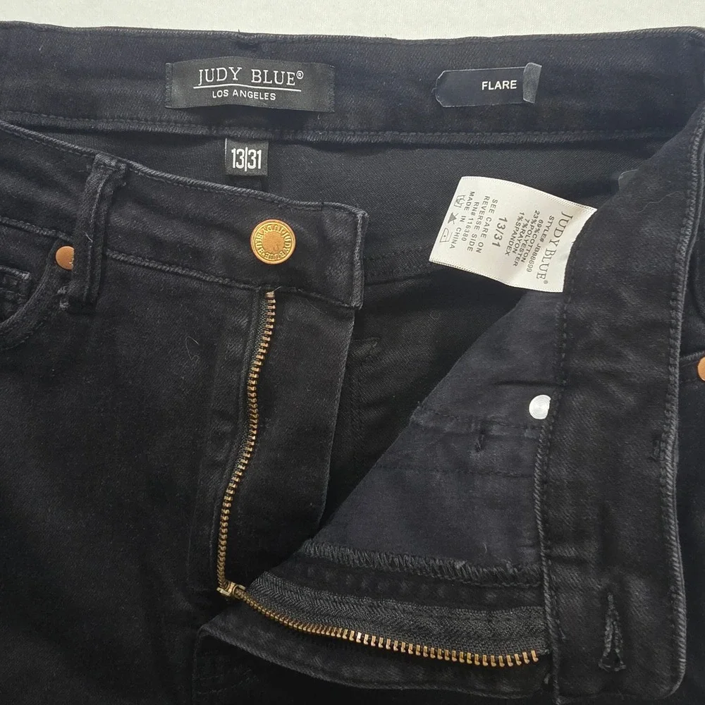 Judy Blue Black Flare Jeans High Rise Raw Hem JB88599 Womens 13/31
